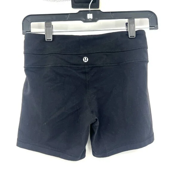 Lululemon Groove Shorts in Black Women's Size 4 - Picture 3 of 4